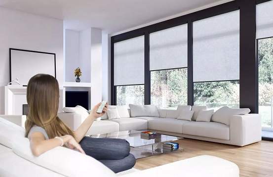 white-roller-blinds