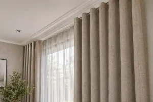 Factors affecting curtain pricing like size and header style